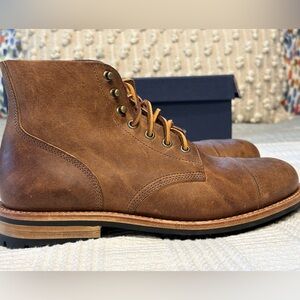 Oak Street Bootmakers Brown Slider Cap Toe Field Boot size 9